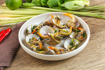 Asian mollusk shell steamed with spices