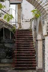 Grenada - Ruine - Altes Gebäude