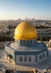 Obraz premium Golden Dome of the Rock: Jerusalem's Radiant Shrine