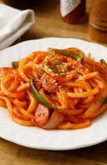 うどんナポリタン