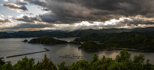 展望台から眺める夕焼けの絶景　三重県鵜倉園地	