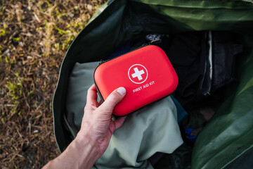 This portable first aid kit is designed for outdoor adventures, ensuring safety while exploring nature, with an emphasis on effective prevention strategies to manage potential risks