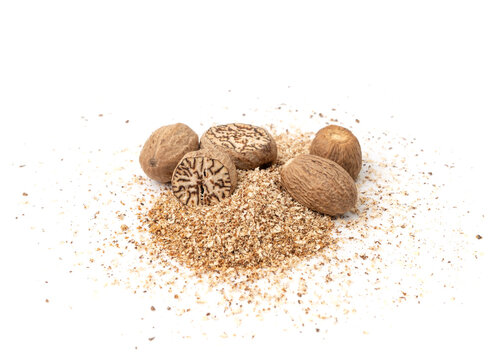 Nutmeg Isolated, Myristica Fragrans Fruit, Dry Spicy Nutmeg Powder, Grated Whole Muscat Nut, Nut Meg