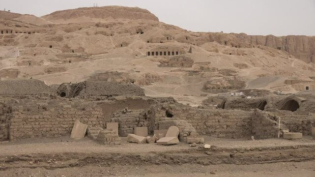 Ruins of the Ramesseum: Echoes of a Pharaoh&rsquo;s Legacy