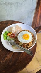 Noodles and fried eggs