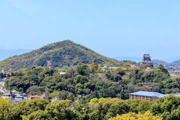 犬山市、国宝犬山城と伊木山
