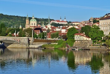 Blick an Prag Altstadt in der früh