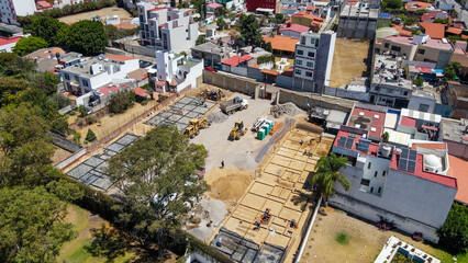 Construcci&oacute;n y Arquitectura