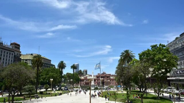 argentina,buenos aires,plaza de mayo,mayo square,pyramid,house of goverment,pink house,people,historical,history,arquitecture,building,cityspace,flag
