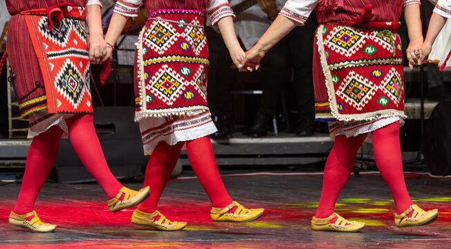 Macedonian Folklore Dance &ndash; Traditional Women Dancers Holding Hands 