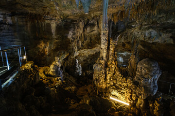 石垣島鍾乳洞の中　旅行