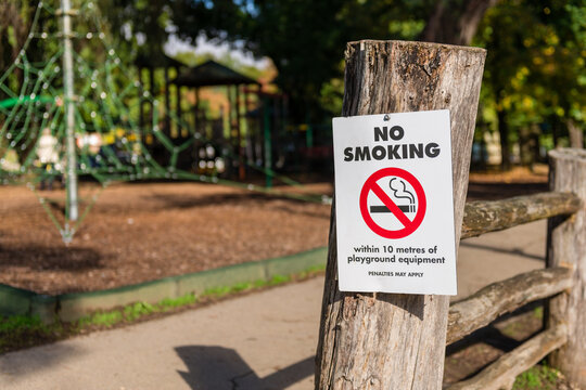 no smoking sign at playground