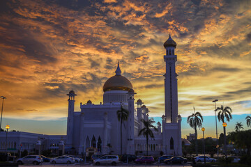 Omar Ali Saiffudien Mosque, a mosque with a golden dome in Brunei Darussalam
