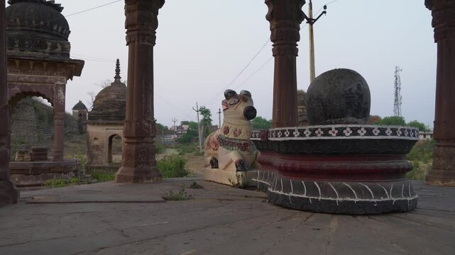 Shiva in old temple, ancient place, old palace