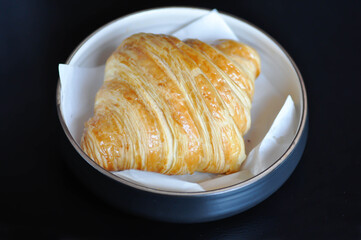 croissant , French croissant or French bread