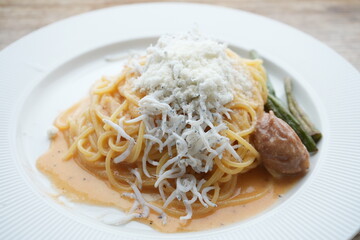 Italian Food, Tiny Whitebait or Baby Sardine Fish Pasta - イタリア料理 しらすのパスタ
