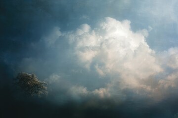 Obraz premium Solitary Tree Beneath Dramatic Cumulus Clouds: A Serene Landscape