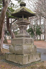 神社の石灯籠