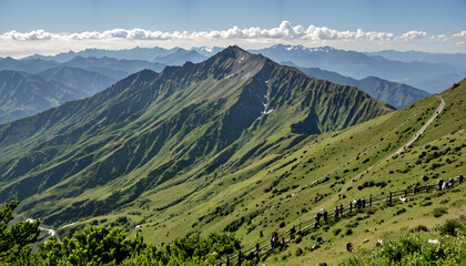 Obraz premium Le paysage montagneux verdoyant