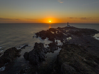 Faro de Favaritx al atardecer en la Isla de Menorca, Baleares