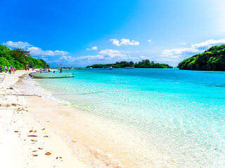 石垣島・川平湾（沖縄県石垣市）
