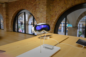 Apple Vision Pro on display in modern retail store © Lucas