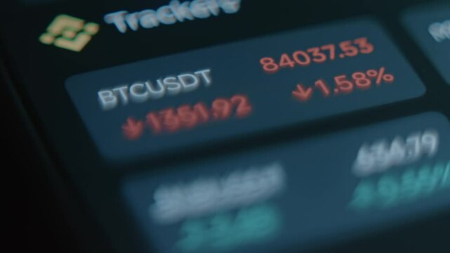 Live view of changing Bitcoin price on crypto currency trading app