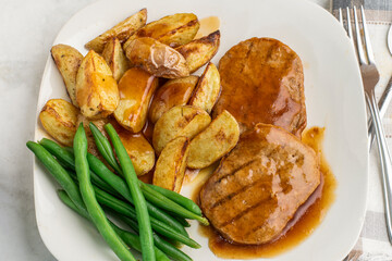  salisbury steak with green beans
