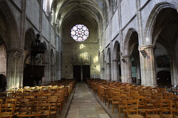 L'église Saint-Pierre, église de style gothique flamboyant, ville de Dreux, département de...