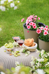 cocktails in the garden on a flower table