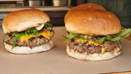 hamburger burger arucola cheese beef meat