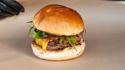 hamburger burger arucola cheese beef meat