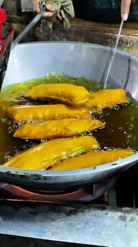 Snack fod item called Beguni video