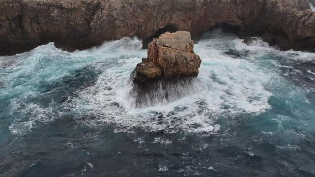 Faro de Punta Nati en la Isla de Menorca, Baleares