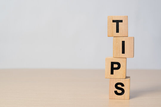 Tips written on wooden cubes