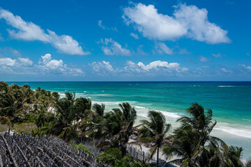 Fototapeta premium Panoramic View of the Caribbean Sea in Boca Paila, Tulum
