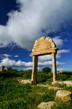 L'area archeologica di Segermes con i resti dell'antico insediamento Romano.Zaghouan, Tunisia