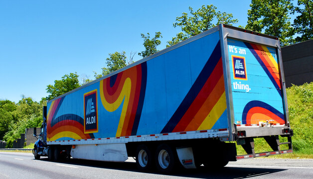 Aldi delivery truck, Virginia, USA