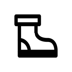 Illustration of a simple black outline of a boot with a short heel and a thick cuff at the top edge
