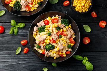 Tuna corn pasta salad with tomatoes and broccoli