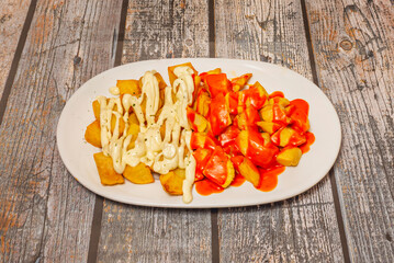 It is also unknown what the original recipe for the brava sauce is like, among the many that exist