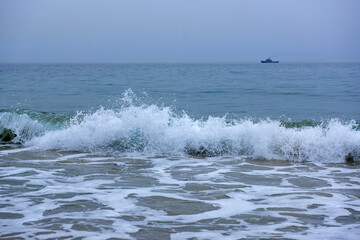 The huge power wave background ocean,