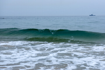 The huge power wave background ocean,