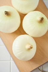 新玉ねぎ（新鮮な春野菜）