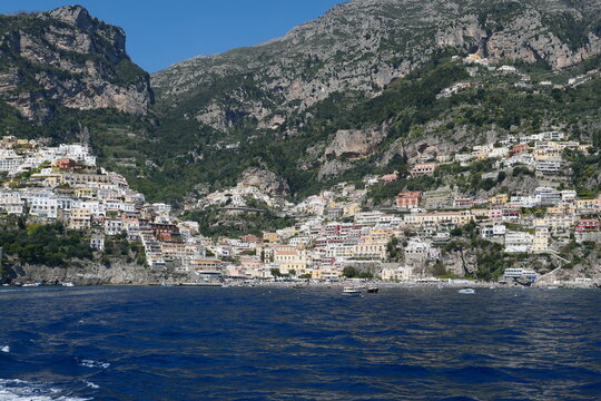 Italy&rsquo;s Amalfi Coast - High-resolution RAW photos - Positano, Amalfi and Ravello terraced cliffs, colorful villages and turquoise Tyrrhenian Sea captured by drone and Leica camera.