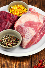 Composition with fresh meat.