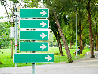 Blank directional signs in the park
