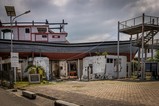 Monumen Kapal Tsunami Lampulo @ Banda Aceh, Indonesia