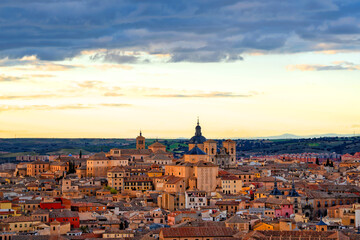 Fototapeta premium Toledo, Castila la Mancha, Spain, world heritage city with the Alcazar high above on a bright day 