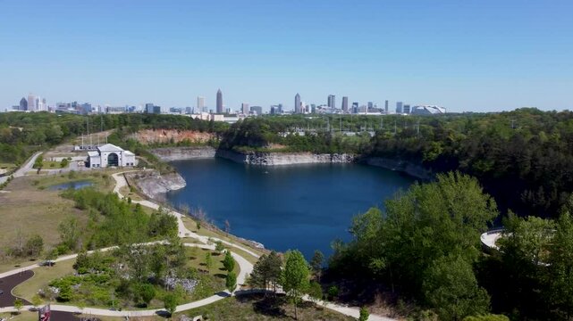 Westside Park, Shirley Clarke Franklin Park, westside reservoir park, atlanta skyline
